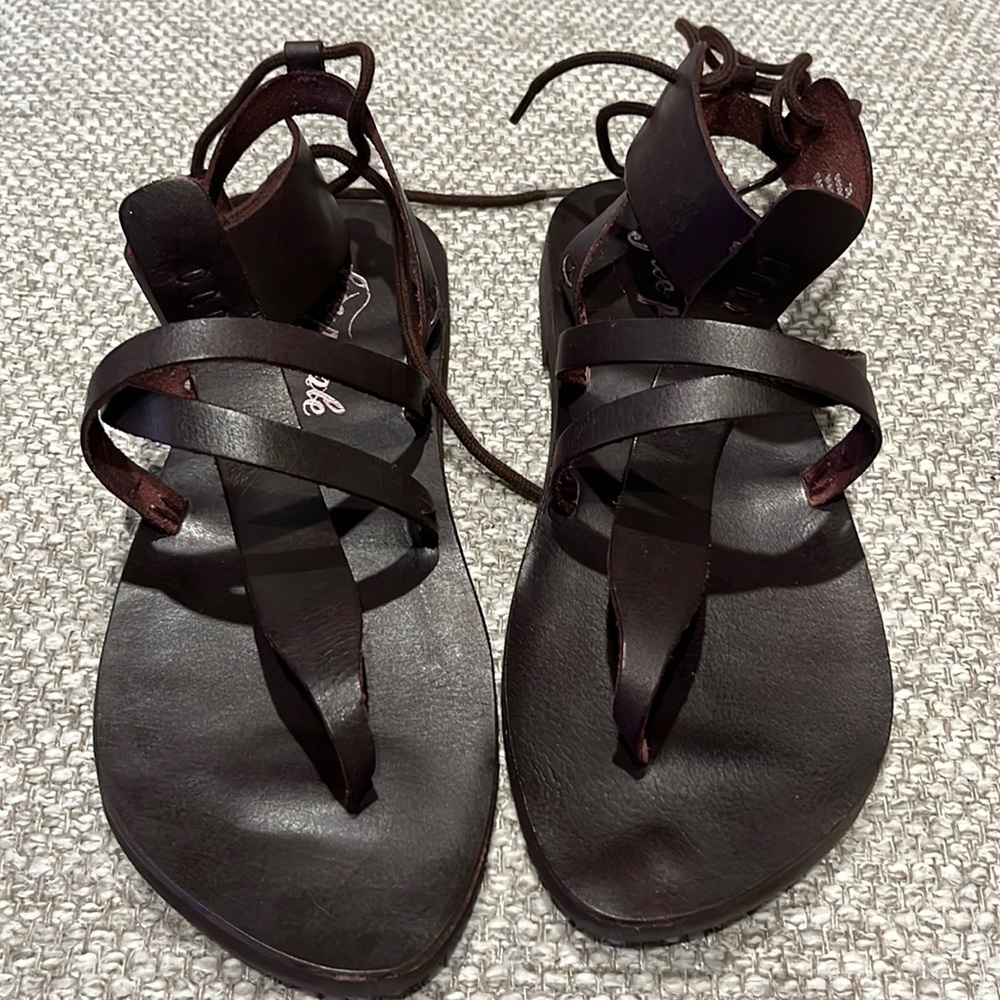 Free People sandals-NEW